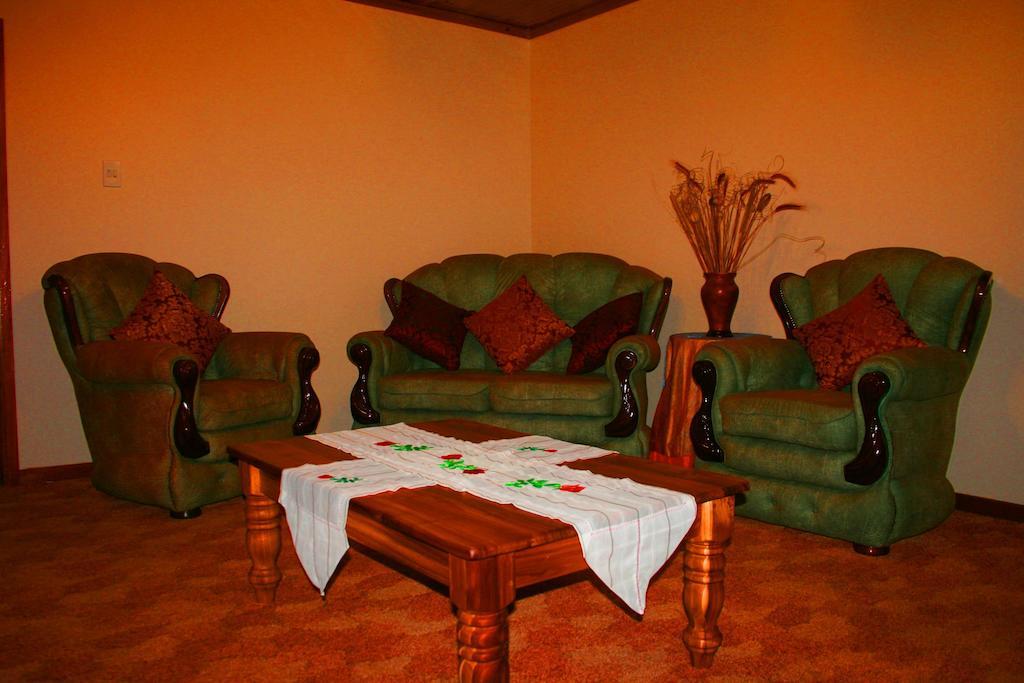 Reheifo Lodge George Extérieur photo